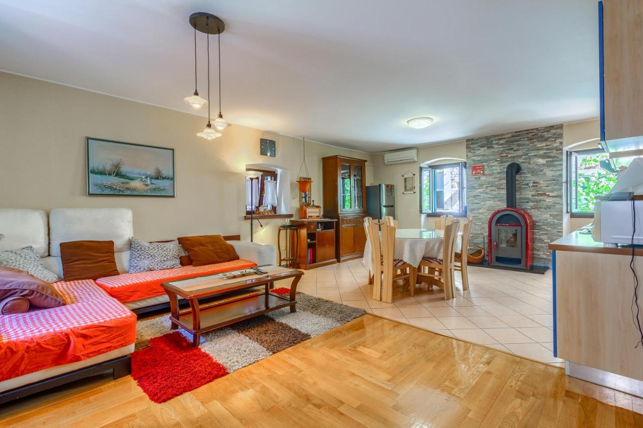 Old Stone House St Lawrence In The Heart Of Sibenik'S Old Town Apartment ภายนอก รูปภาพ