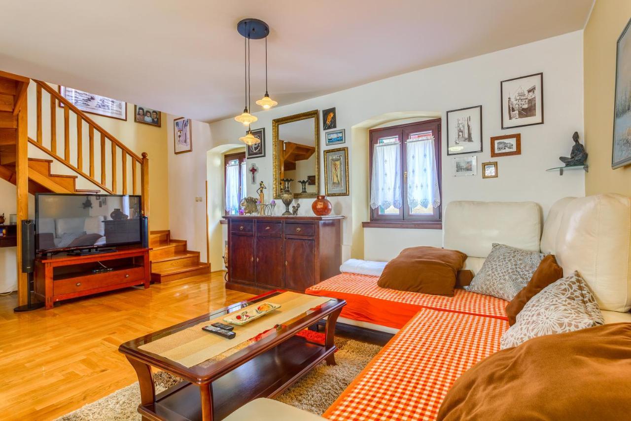 Old Stone House St Lawrence In The Heart Of Sibenik'S Old Town Apartment ภายนอก รูปภาพ